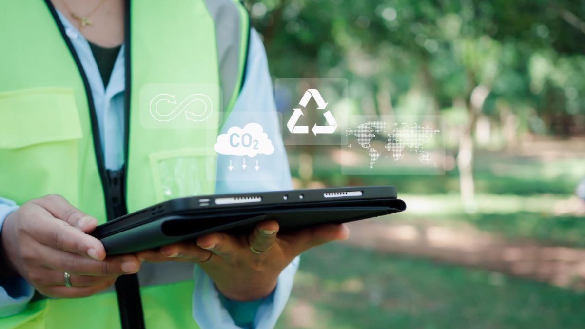 Smart Waste Management System Using IoT